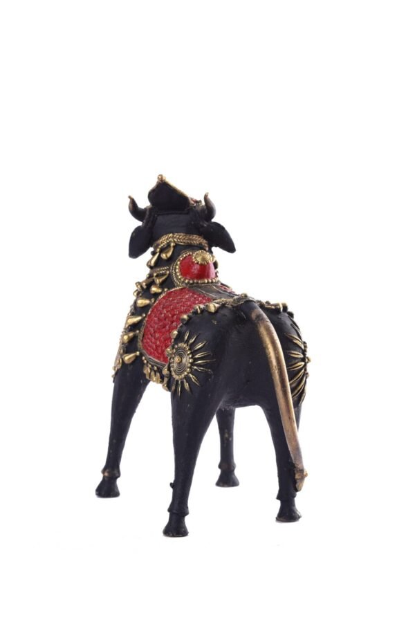 Shiv Nandi in schwarzer oder roter Farbe
