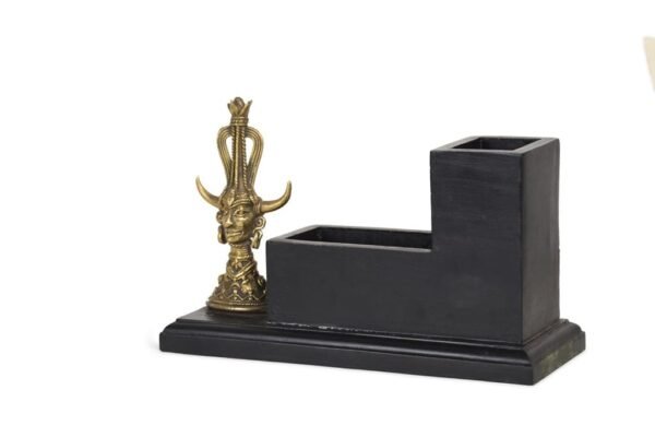 Penstand Dhokra Art