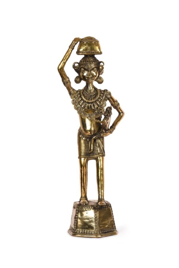 Statue von Madia für die Inneneinrichtung