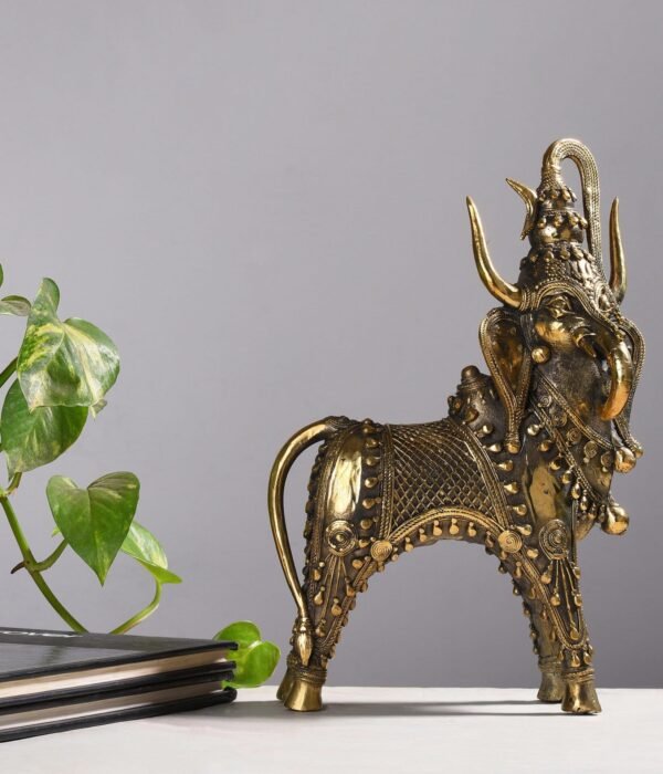 Shiv Nandi in Ganesh-Kopfstatue