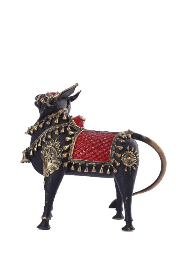 Shiv Nandi in schwarzer oder roter Farbe