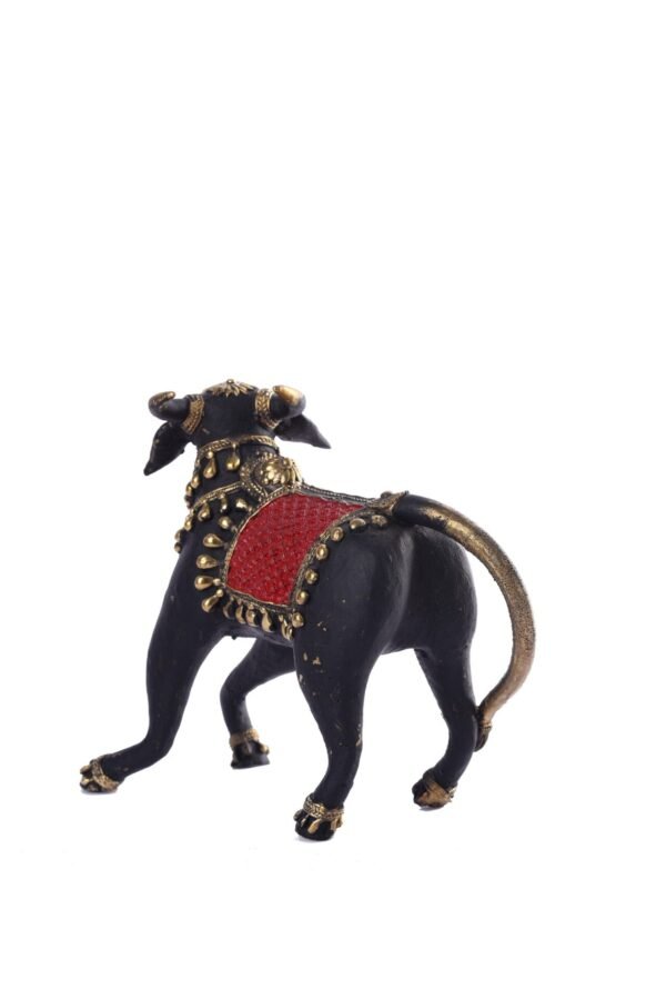 Shiv Nandi in schwarzer oder roter Farbe