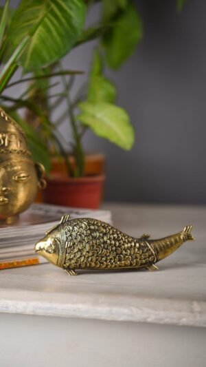 Kleine Fisch-Dekorationsglocke aus Metall