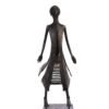Stammesstatue einer Dame in moderner Form