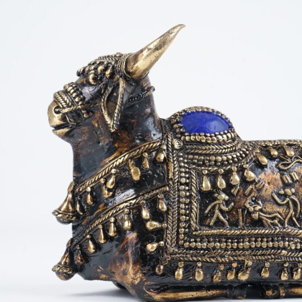 Dhokra-Kunst sitzender Nandi