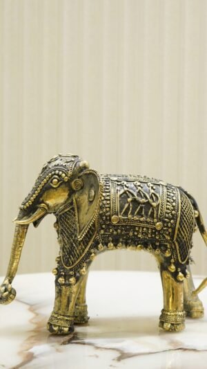 Elefanten-Bastar-Kunst