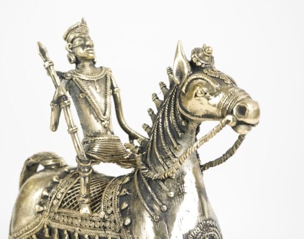Dhokra-Pferdestatue
