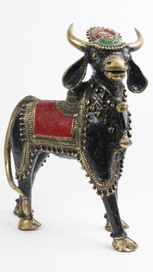 Stand Nandi Bastar Art