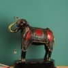 Elefant mit Sockel