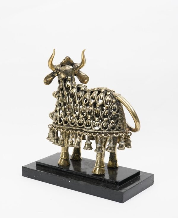 Dhokra Nandi mit Glocke