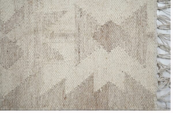 Sandhya Beige handgewebter Wollteppich