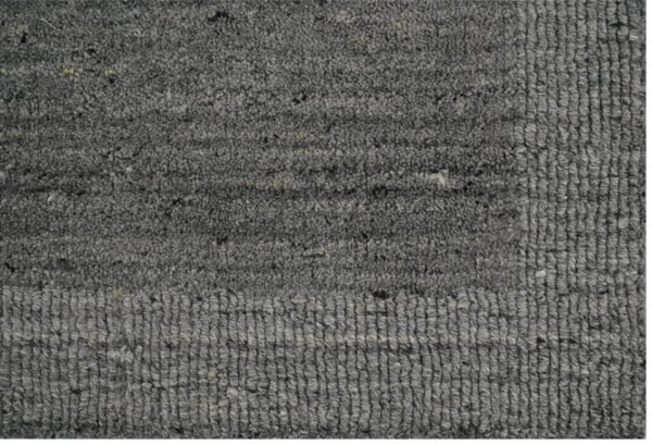 Advait Shadow Wool handgewebte Wollteppiche und Vorleger