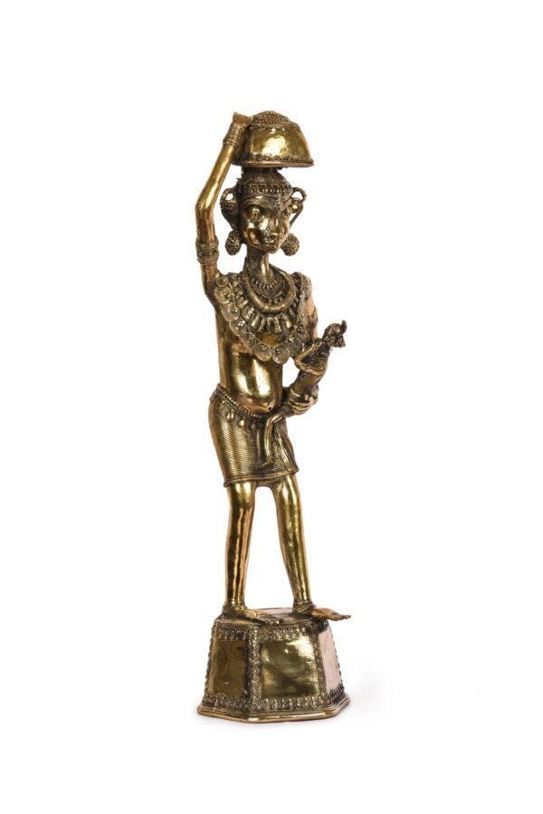 Statue of Madia for home decor