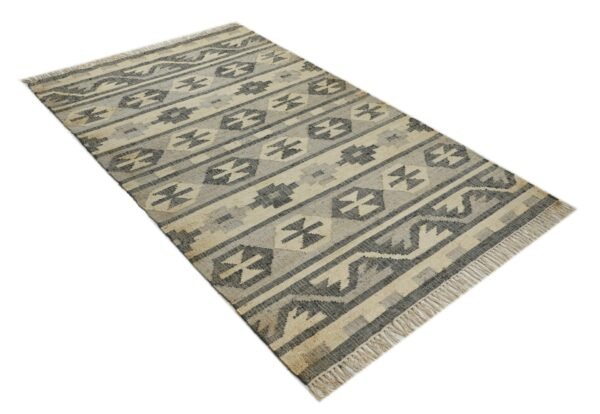 Sahara Nomad Hand Woven Jute Rugs