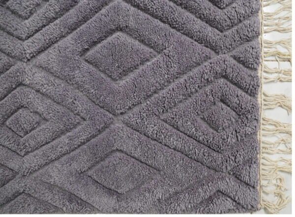 Hand Knotted Woolen Carpets