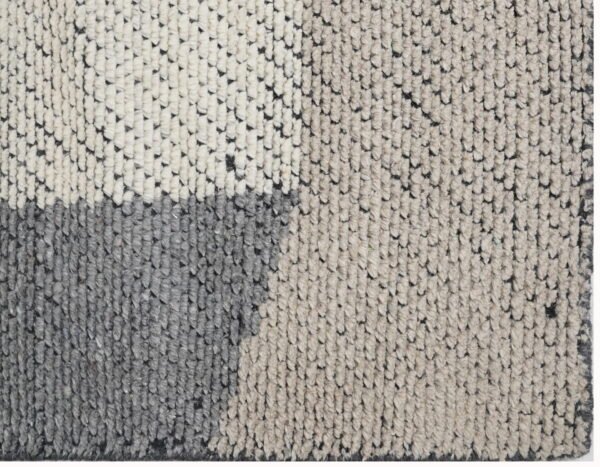 Hand Knotted Woolen Carpets