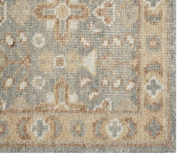 Hand Knotted Woolen Carpets