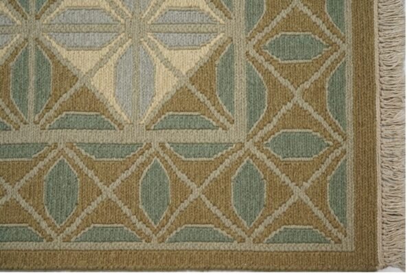 Neelam Diamond Hand Knotted Soumak Carpets
