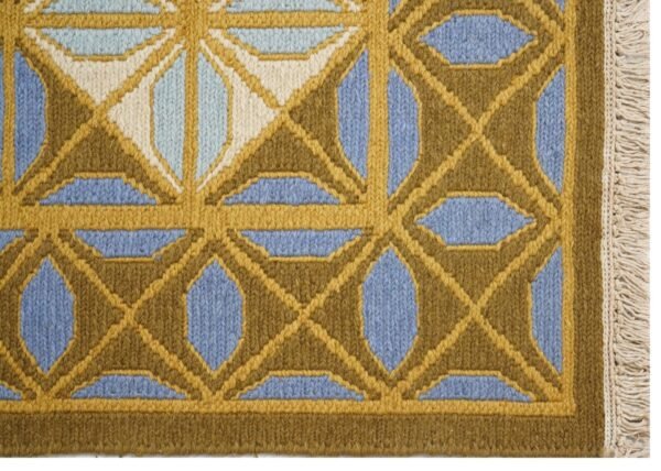 Vistara Diamond Hand Knotted Soumak Carpets