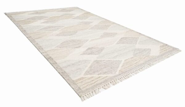 Sundar Kilim Hand Woven Woolen Rug