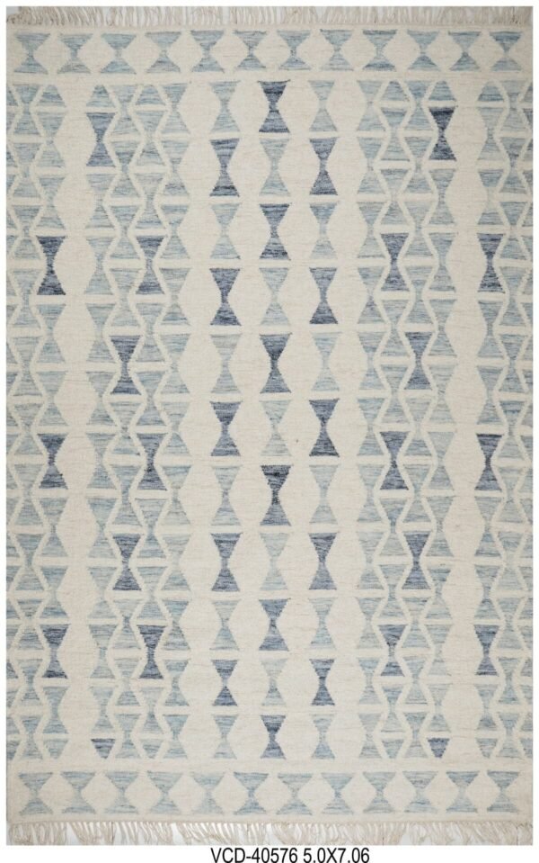 Azure Hourglass Hand Woven Woolen Rug