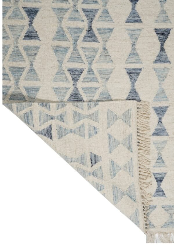 Azure Hourglass Hand Woven Woolen Rug
