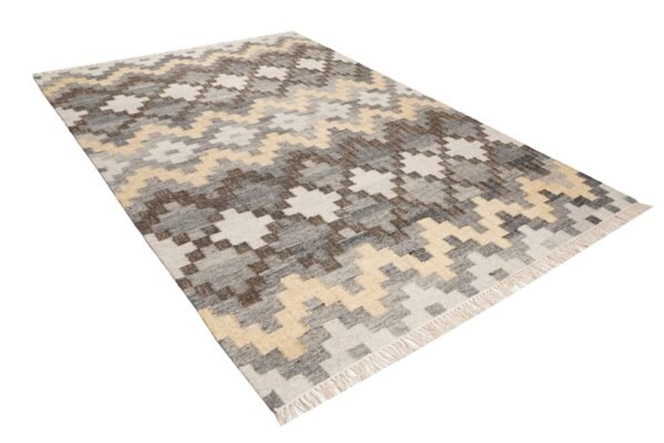 Arav Kilim Hand Woven Woolen Rug