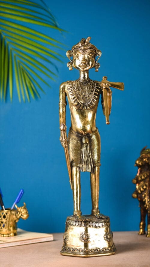 Statue of Madia Dhokra Art