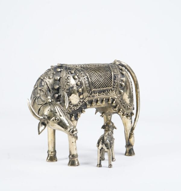 Dhokra Cow and Calf Statue