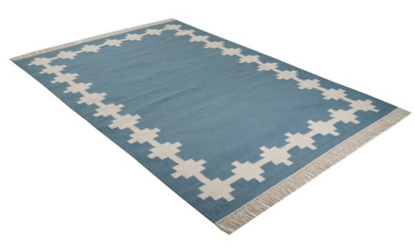 Neela Dwaar Hand Woven Woolen Rug